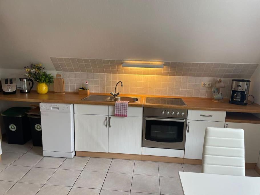 Ferienwohnung Grosses 2 Zi-Dg In Gruener Idylle! Bliestorf Exterior foto